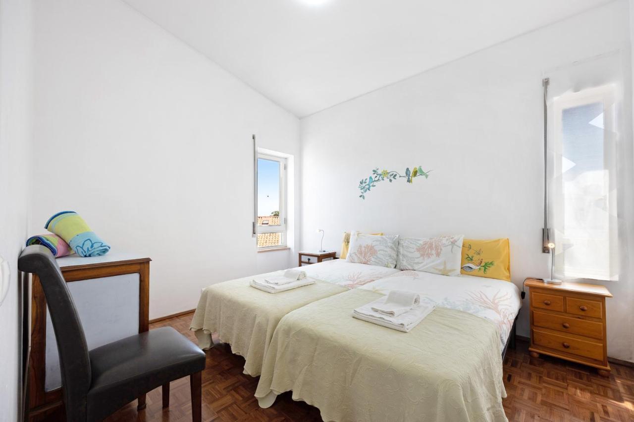 Wonderful Bay Apartment